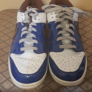 Mens sneakers